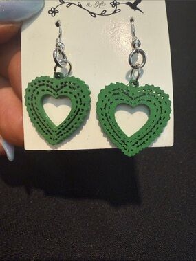 Green Heart Lace Drop Earrings - Unbranded
